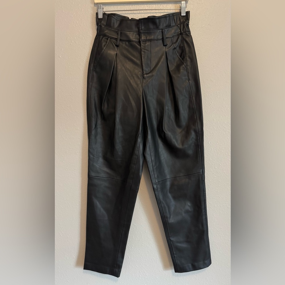 [BLANKNYC] Vegan Leather Paperbag Waist‎ Tapered Pants Black Size 26